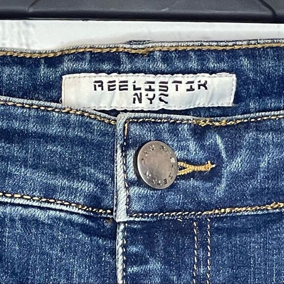 Reelistik NYC Jeans - Picture 2 of 7